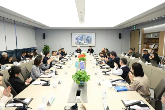 数智引领·绿动未来 | 浙江省科技型企业家联合会走进正泰中自